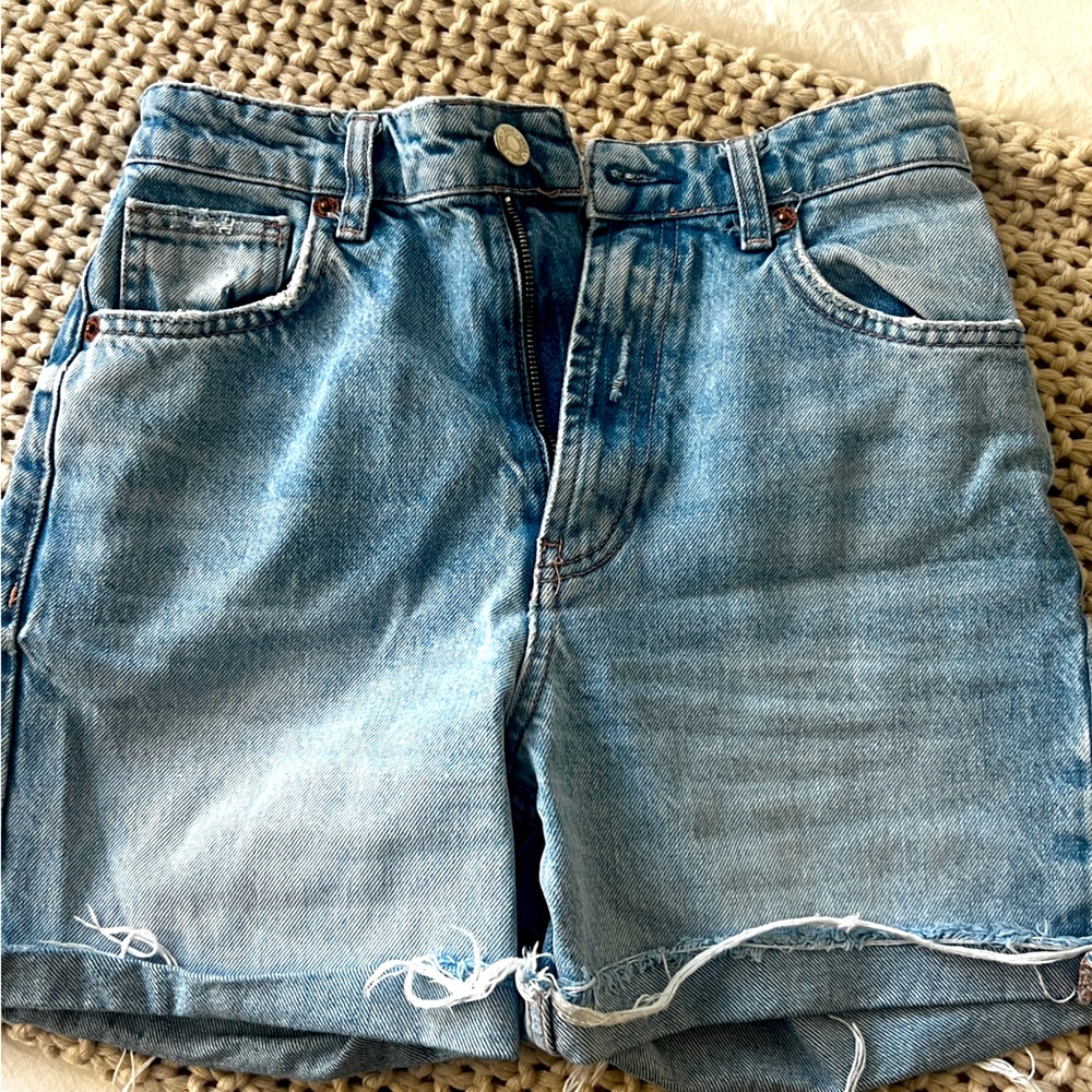 Denim high wasted shorts